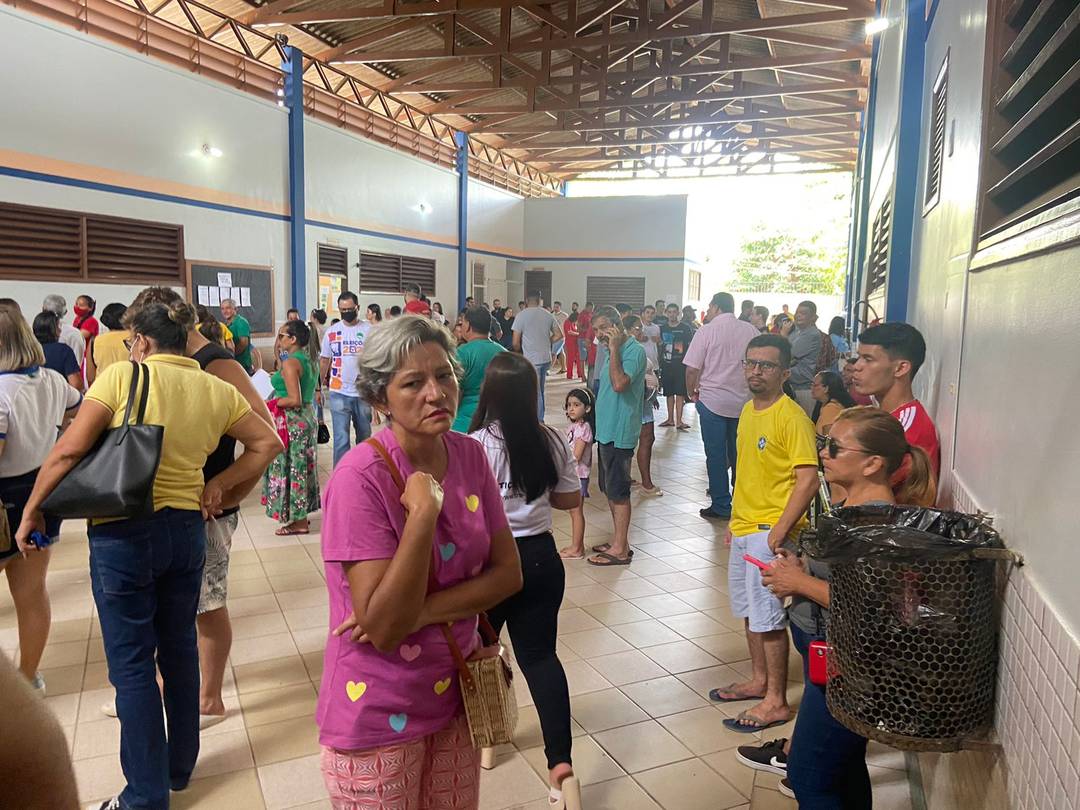 Escola  Doutor Mario de Oliveira, em Rio Branco, no dia da votação 