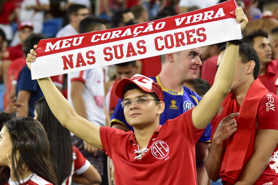 América-RN vende ingresso solidário para transmissão de treino coletivo no CT do Retrô