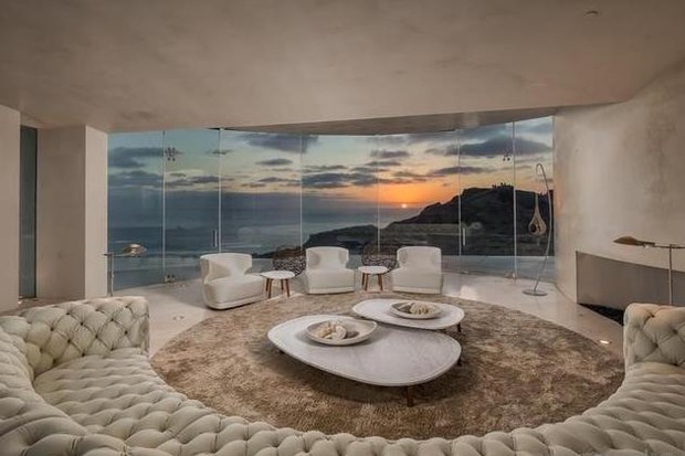 Alicia Keys compra mansão à beira do penhasco por R$ 84,5 milhões (Foto: Divulgação)
