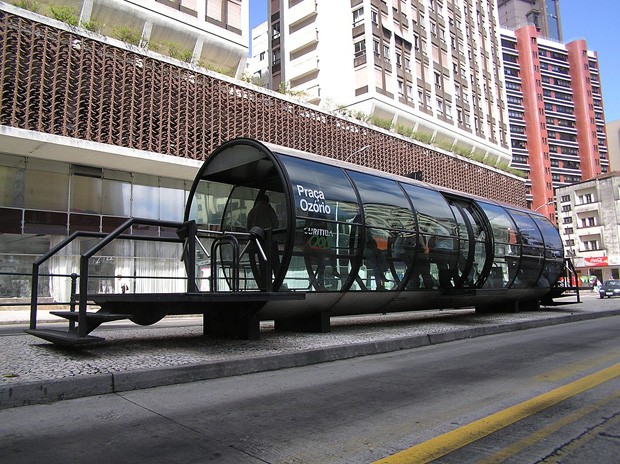 Futuras estações-tubo de Curitiba terão novo modelo retangular (Foto: Divulgação)