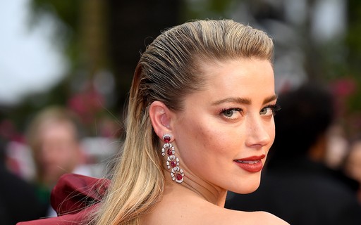 Caras  Advogados de Amber Heard querem repetição de julgamento contra Johnny  Depp