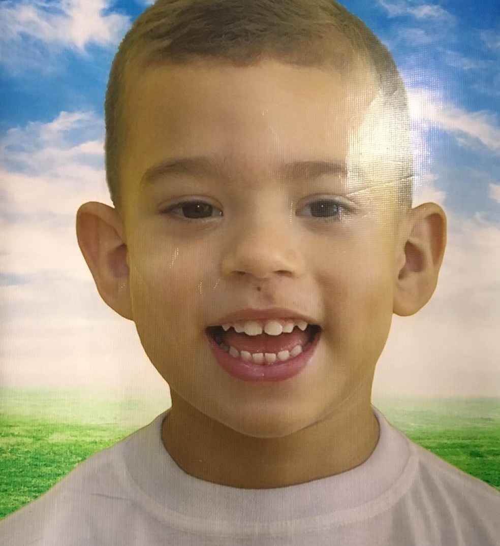 Crianca De 4 Anos Morre Afogada Em Piscina No Veraneio Ijal Em Jacarei Vale Do Paraiba E Regiao G1
