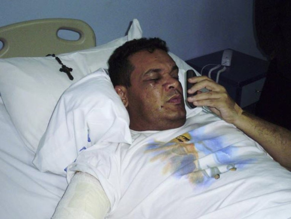 Robert Acevedo, na época do atentado, em 2010 — Foto: Reuters