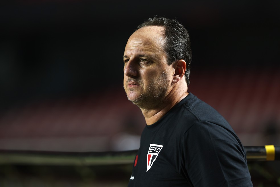 Rogério Ceni deixa o São Paulo — Foto: Marcello Zambrana/AGIF