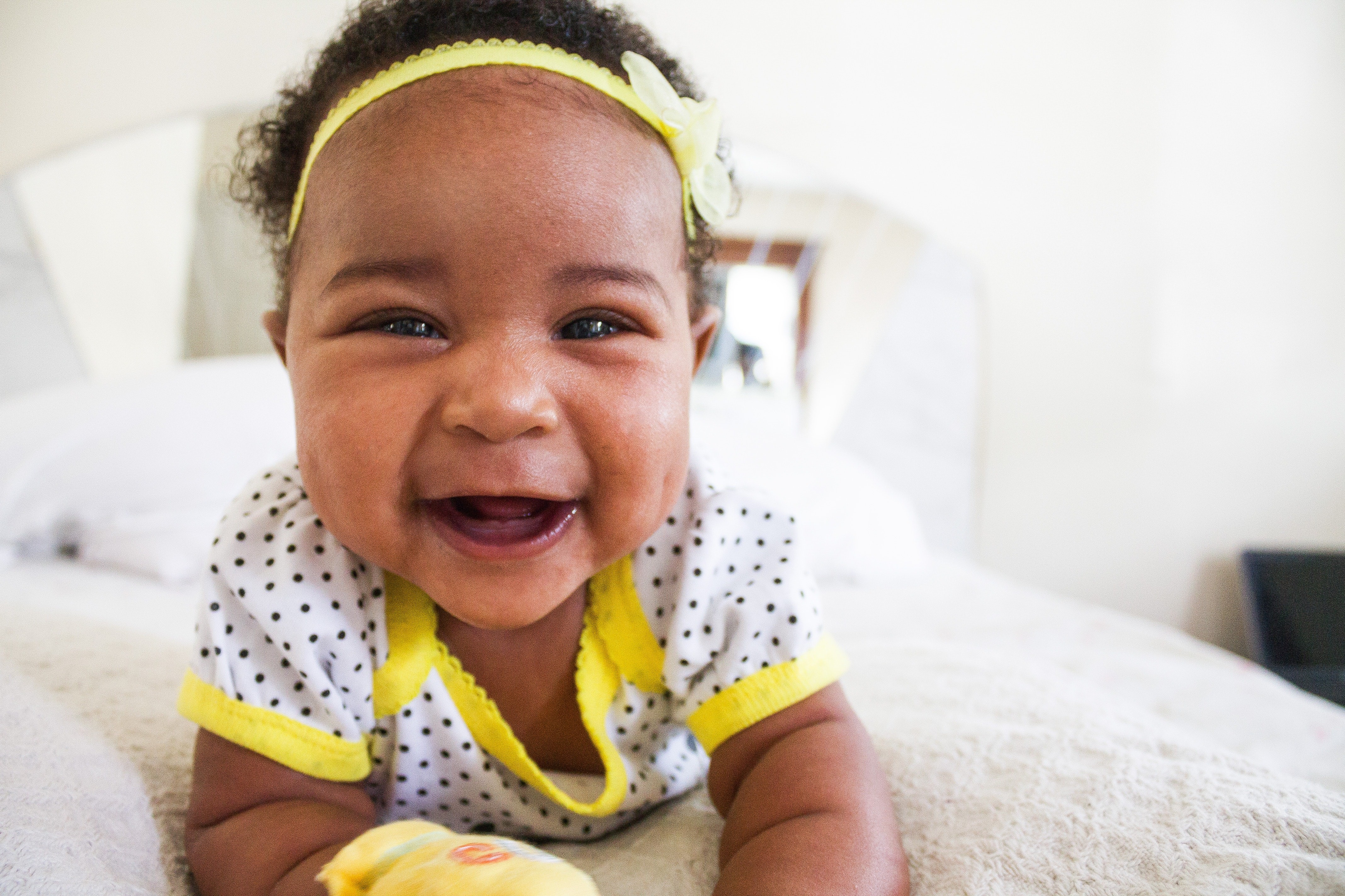 Bebê sorrindo (Foto: Shanice McKenzie/Pexels)