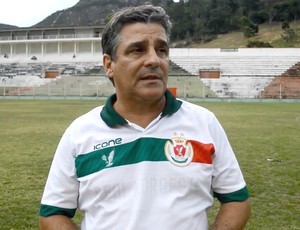 Eduardo Húngaro, técnico do Real Noroeste (Foto: PC Esportes)