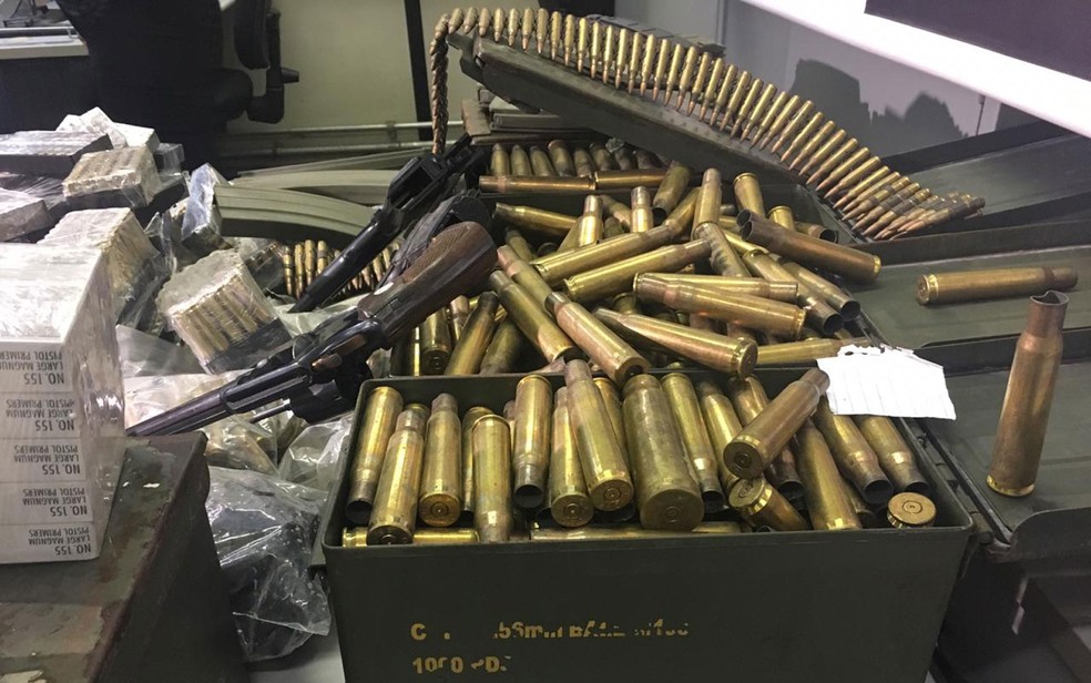 Munições apreendidas pela polícia com homem suspeito de abastecer facções criminosas de São Paulo e do Rio de Janeiro — Foto: Divulgação/Polícia Civil