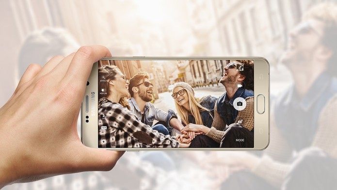 Galaxy Note 5 traz uma câmera frontal com 5 megapixels (Foto: Divulgação/Samsung)
