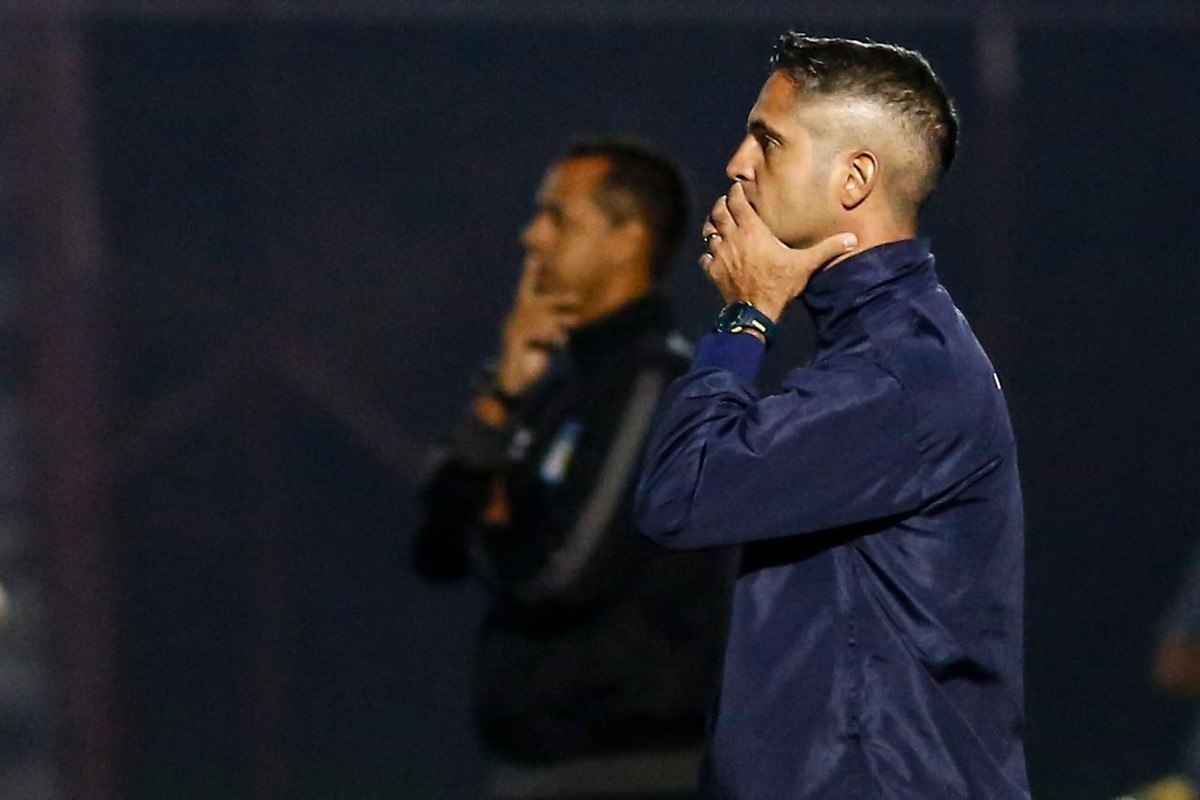 Rodrigo comemora atuação em casa, lamenta empate, mas não vê Villa em ...