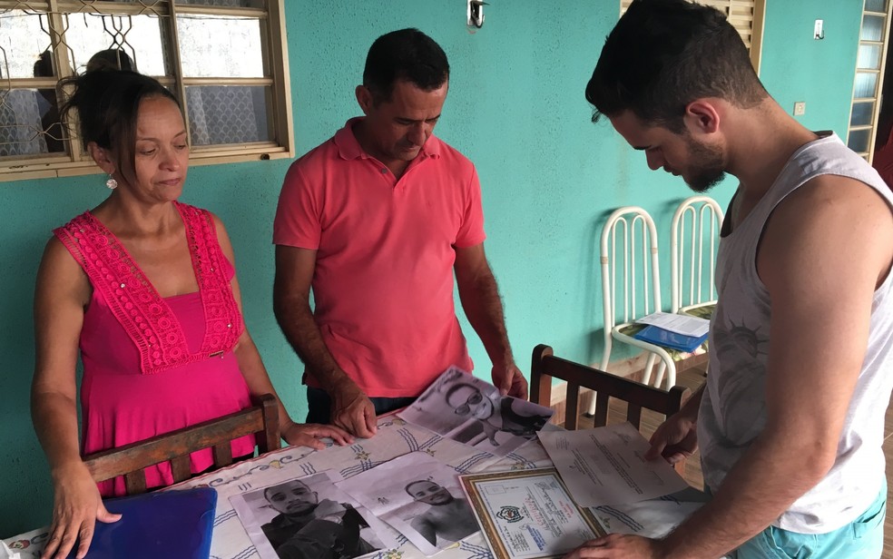 Família diz que Maykon Eder de Jesus tinha feito vários cursos e lutava por melhor condição financeira em Senador Canedo, Goiás (Foto: Paula Resende/ G1)