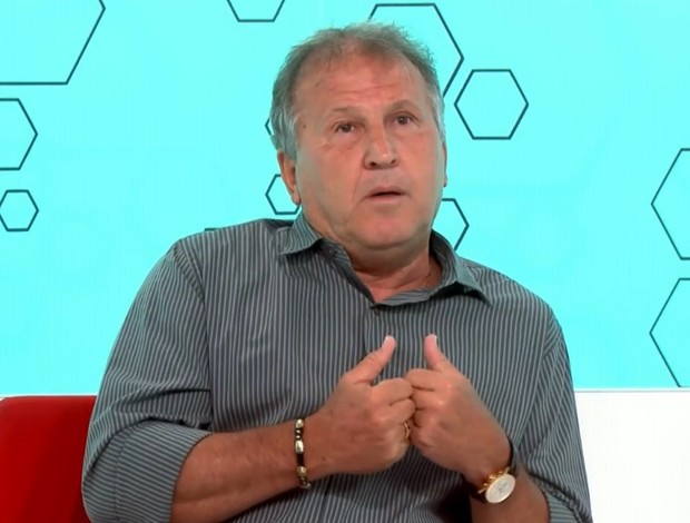 Zico critica atitude de jogadores na hora do passe: Falta simplicidade