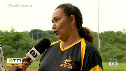 Grupo realiza bazar para participar de competições esportivas fora do estado