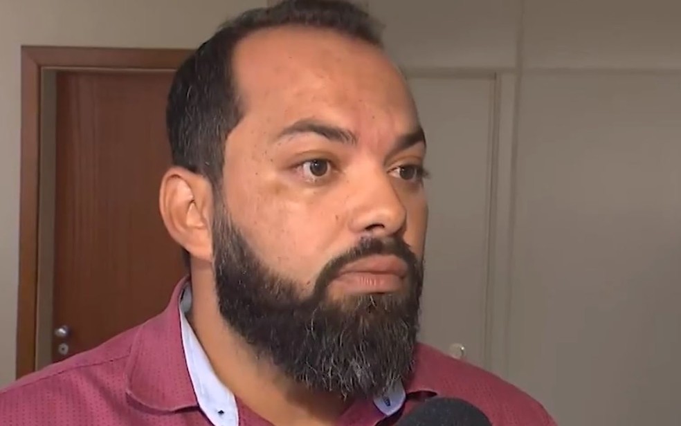 Caio Cl&eacute;ssio Silva Cardoso, secret&aacute;rio de sa&uacute;de, disse que n&atilde;o sabia dos casos.  &mdash; Foto: Reprodu&ccedil;&atilde;o / TV Bahia