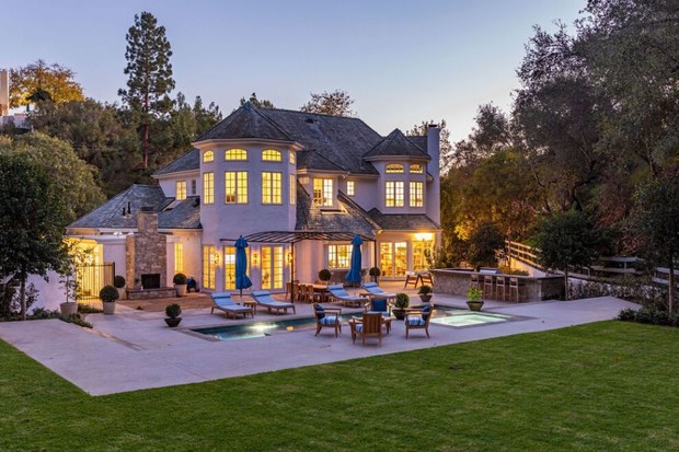 Reese Witherspoon pede R$ 127 milhões por mansão de 960 m² (Foto: Divulgação/Sotheby's)