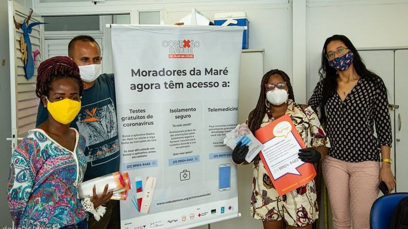 BBC - Projeto criado por moradores, Fiocruz e ONGs tem plano de isolamento 'sob medida' para moradores da favela da Maré, testagem em massa para covid e atendimento médico por telefone (Foto: DOUGLAS LOPES/BBC)