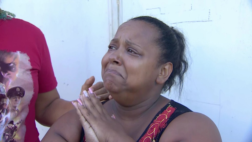 A dona de casa Elivaneide Nunes é a mãe de Lucas Daniel Nunes de Abreu, de 13 anos — Foto: Reprodução/TV Globo