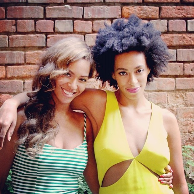 Beyoncé e Solange (Foto: Reprodução/Instagram) Beyoncé e Solange (Foto: Reprodução/Instagram)