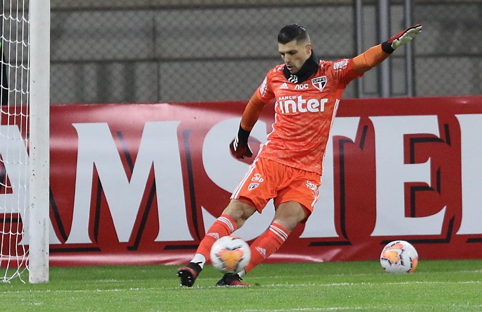 Marinho, Volpi... Seis atletas que jogaram na base do ...