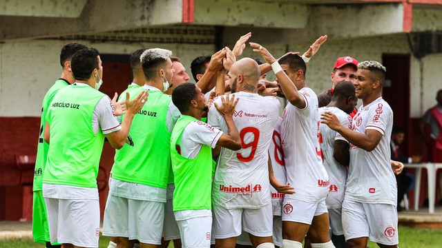 Hercílio Luz vence o Camboriú pelo Catarinense