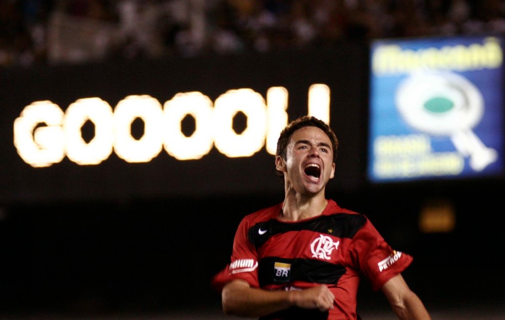 Juan fez o gol do t&iacute;tulo da Copa do Brasil, em 26 de julho de 2006 &mdash; Foto: Divulga&ccedil;&atilde;o/C.R. Flamengo