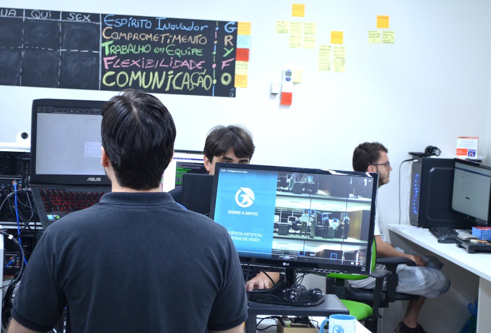 Startup de segurança foi montada em São Carlos em 2017 e já recebeu R$ 800 mil em investimentos.  — Foto: Fabiana Assis/G1