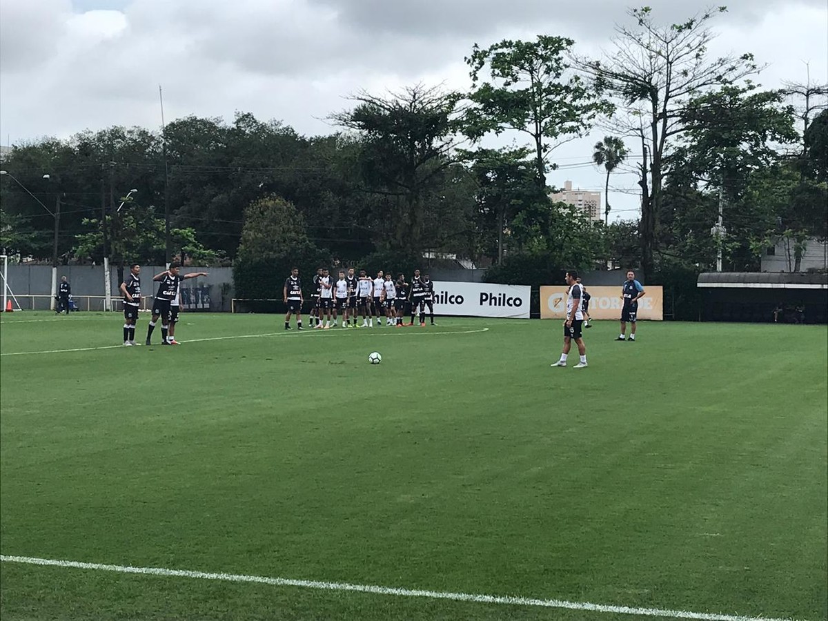 Com gol de Eduardo Sasha, reservas do Santos vencem jogotreino contra