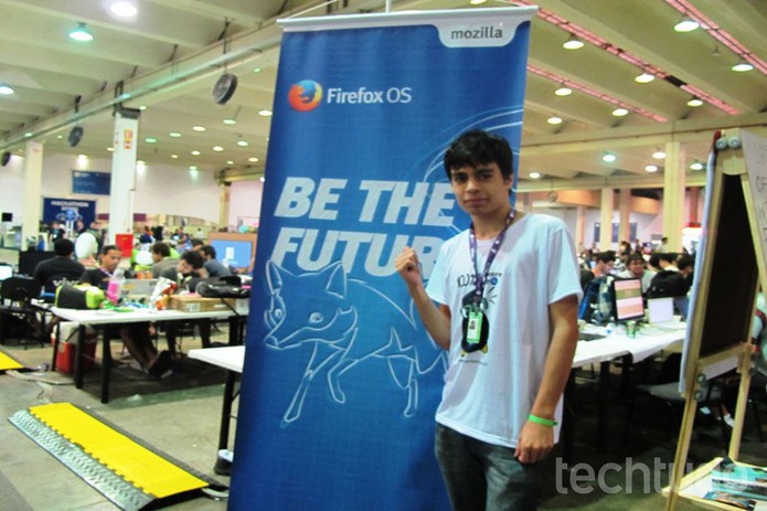 Samuel Moraes tem apenas 16 anos e j? ? programador e empreendedor (Foto: Laura Martins/TechTudo)