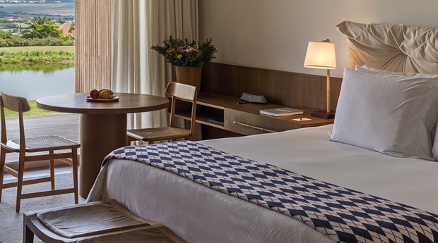 Um dos quartos do Hotel Fasano, que pode chegar a custar 11 mil reais por dia  (Foto: Reprodução )