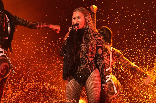 Beyoncé brilha em performance de tirar o fôlego no BET Awards 2016 (Foto: Getty Images)