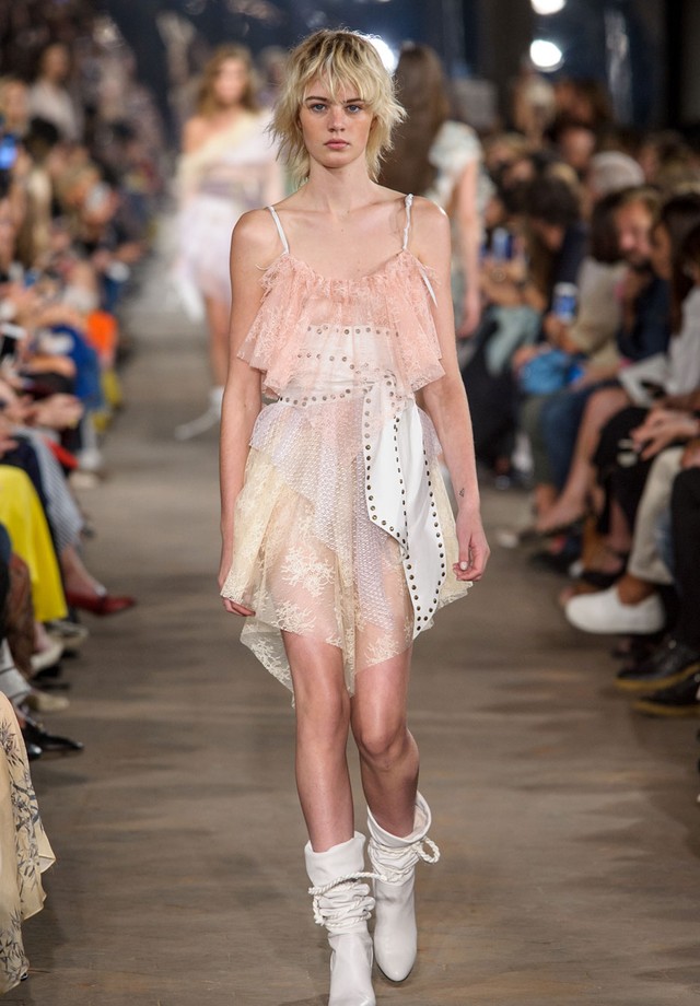 SuzyMFW: Innocence Lost And Found At Giamba, Philosophy di Lorenzo ...