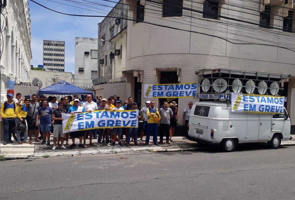 Funcionários dos Correios entram em greve em Alagoas — Foto: Altanes Holanda/Ascom Correios