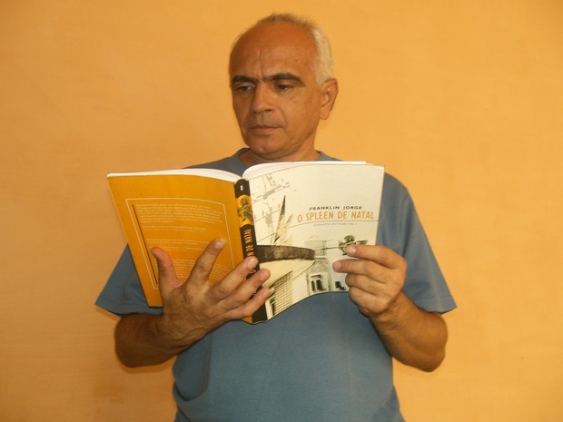 Jornalista e escritor potiguar Franklin Jorge participa de conversa com leitores (Foto: Divulgação)