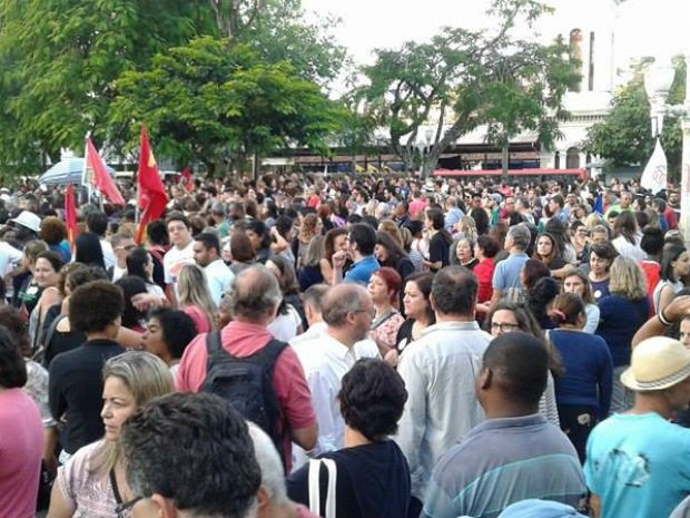 Manifestação no Centro de Juiz de Fora (Foto: Fellype Alberto/G1)