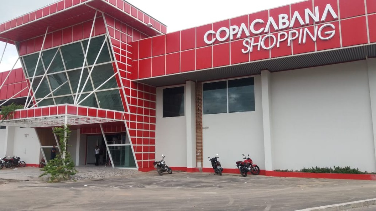 Cruzeiro do Sul ganha primeiro shopping após 10 anos de obras e gera mais de 500 empregos
