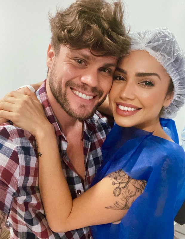 Paula Amorim e o namorado, Breno Simões (Foto: Reprodução/Instagram)