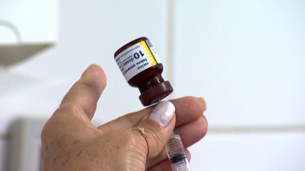 Vacinas contra febre amarela estão disponíveis em unidades de saúde do Espírito Santo (Foto: Vinícius Gonçalves/TV Gazeta)