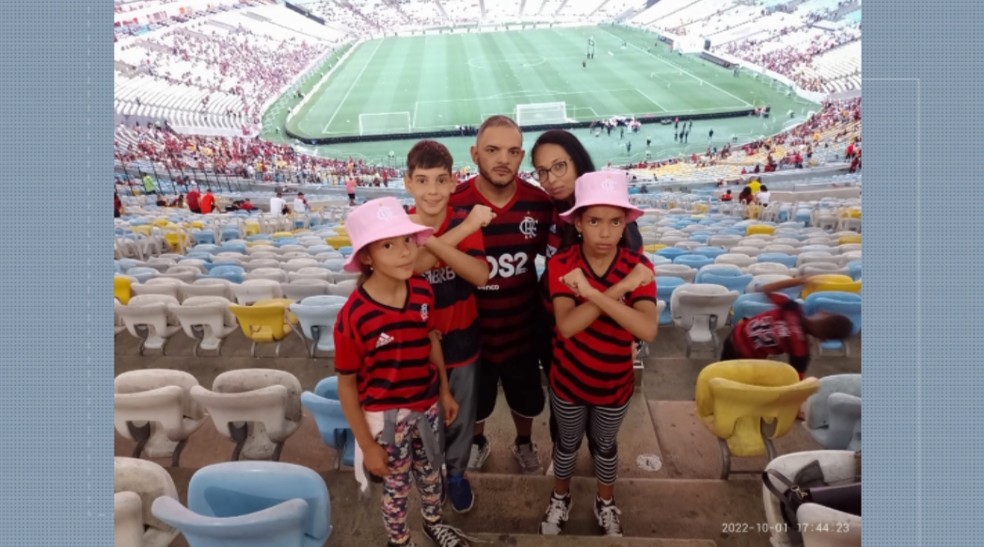 Torcedora de 9 anos do Flamengo chora ao conhecer o Maracan&atilde; e sonha com foto com Gabigol &mdash; Foto: Reprodu&ccedil;&atilde;o/EPTV 