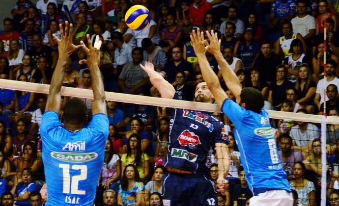 No Abaeté, Vôlei Taubaté e Cruzeiro disputam a liderança da Superliga