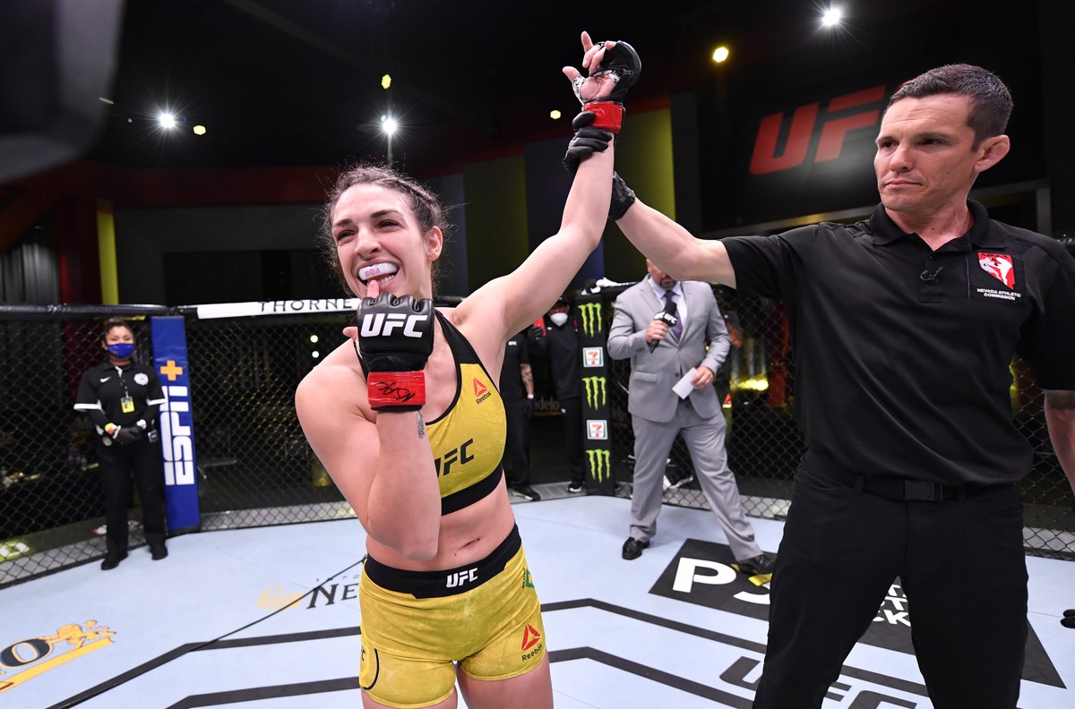 Ultimate marca Mackenzie Dern x Randa Markos para o UFC ...