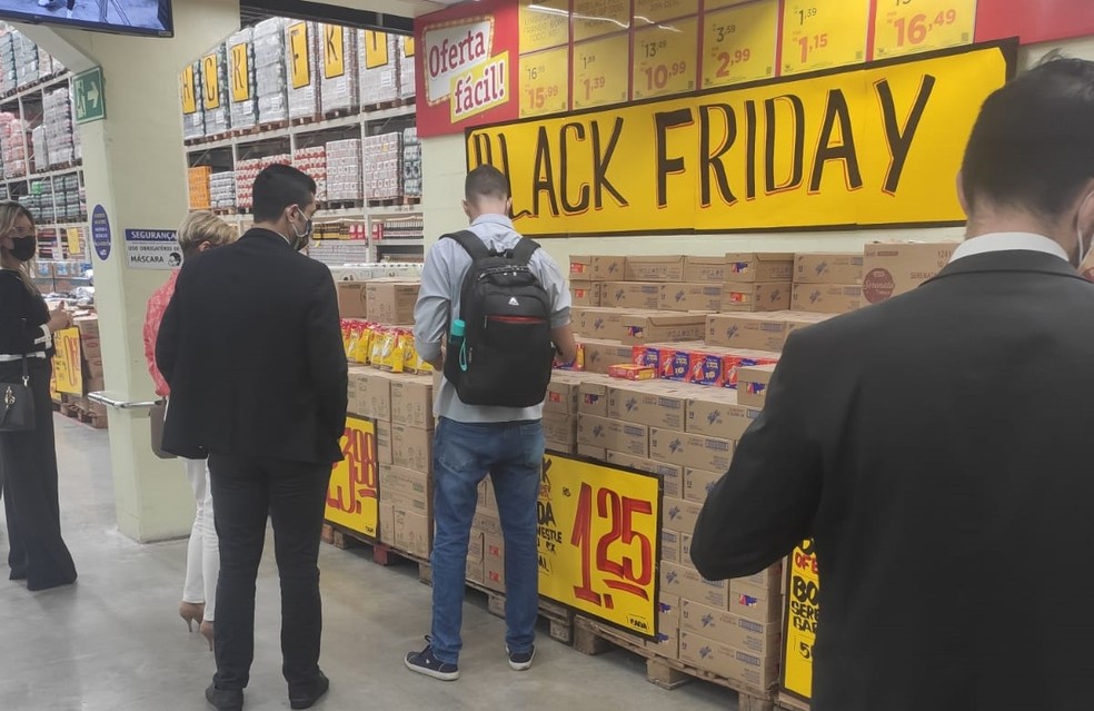 Estabelecimentos comerciais já antecipam na oferta de promoções no mês da Black Friday — Foto: Divulgação/Procon-PB