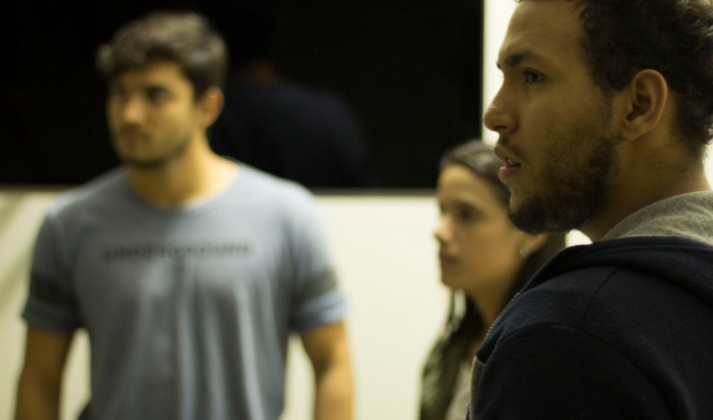 Filme 'Sentidos' conta histÃ³ria de terror envolvendo trÃªs personagens surdos e um vilÃ£o cego â Foto: ReproduÃ§Ã£o/Sentidos