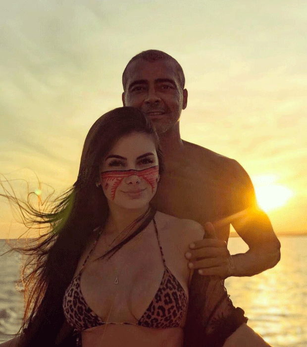 Romário e Ana Karilina Nazário (Foto: Reprodução/ Instagram)
