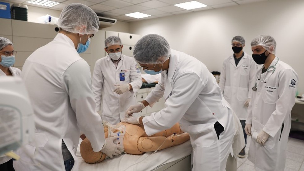 Curso de Medicina é destaque nacional ao aliar inovação e corpo docente  altamente qualificado | Ensinando e Aprendendo | G1
