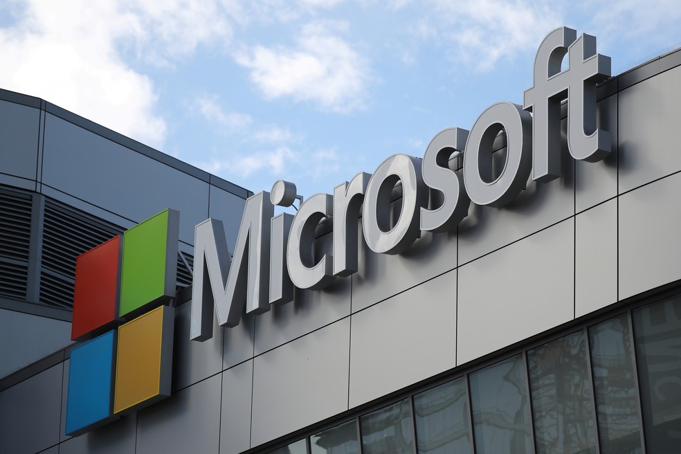 Fachada da Microsoft em Los Angeles — Foto: REUTERS/Lucy Nicholson