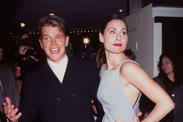 Matt Damon e Alyssa Milano na época de seu conturbado relacionamento (Foto: Getty Images)