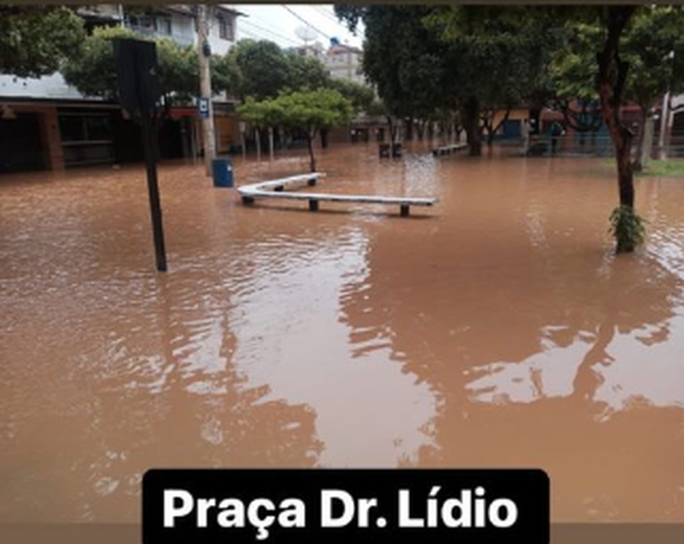 Praça Dr. Lídio às 8h20 deste sábado — Foto: Prefeitura/Divulgação