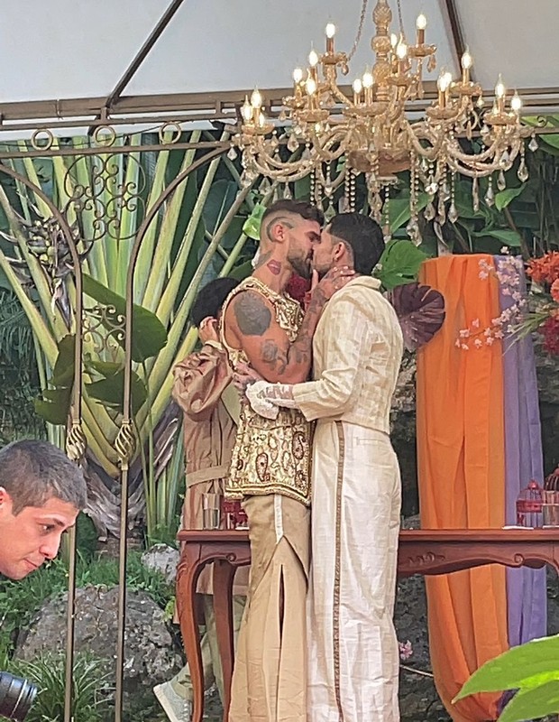 Leandro Bueno e Rodrigo Malafaia se casam (Foto: @joaovivas)