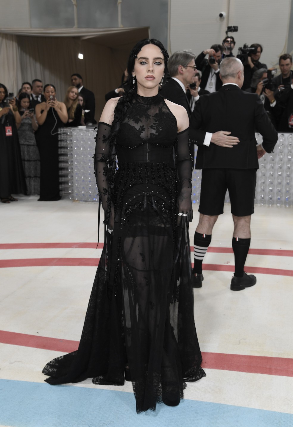 Billie Eilish no Met Gala 2023 — Foto: Evan Agostini/Invision/AP