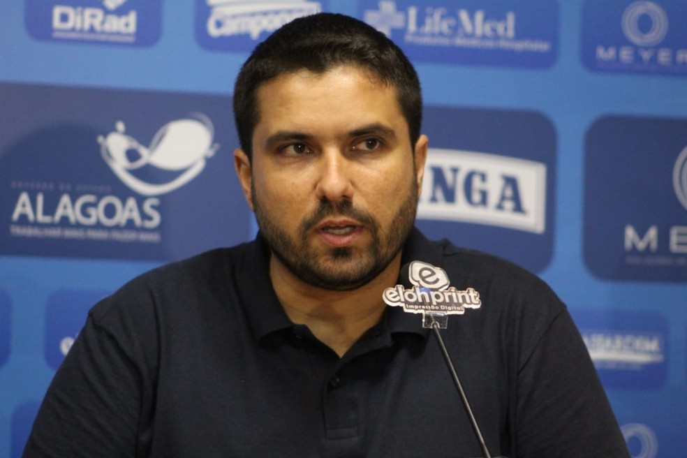 Marcelo Barbarotti Nao E Mais O Executivo De Futebol Do Csa Csa Ge