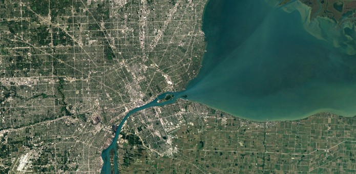 A cidade de Detroit, no Michigan, registrada pelo satélite Landsat 8 (Foto: Divulgação/Google)